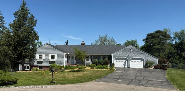 4426 Barton Road, Lansing, MI 48917