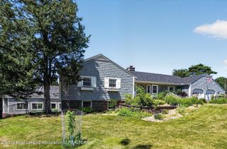 4426 Barton Road, Lansing, MI 48917
