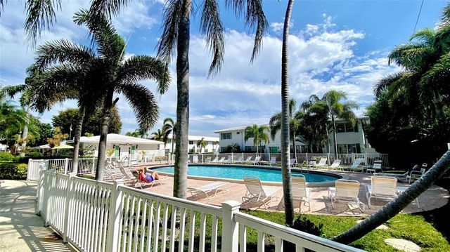 1851 NE 62nd Street 503, Fort Lauderdale, FL 33308