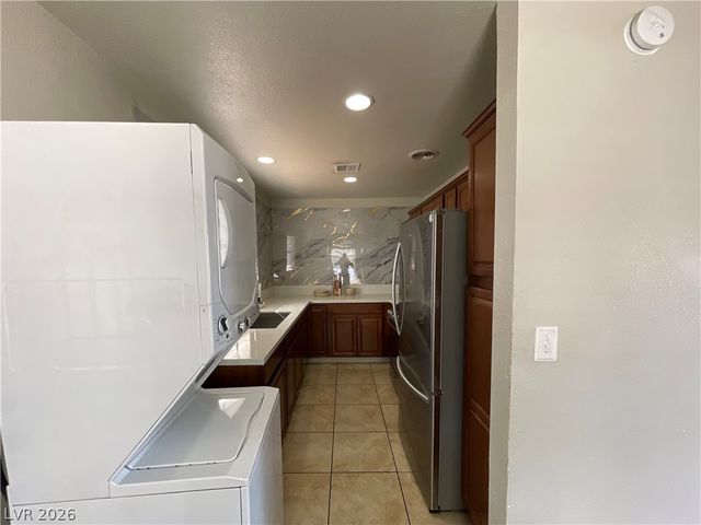 608 Frederick Avenue, Las Vegas, NV 89106