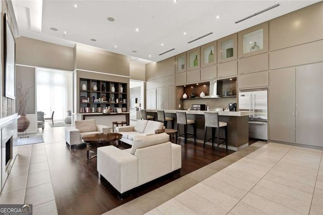 1820 Peachtree Street NW 1114, Atlanta, GA 30309