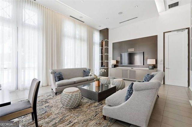 1820 Peachtree Street NW 1114, Atlanta, GA 30309