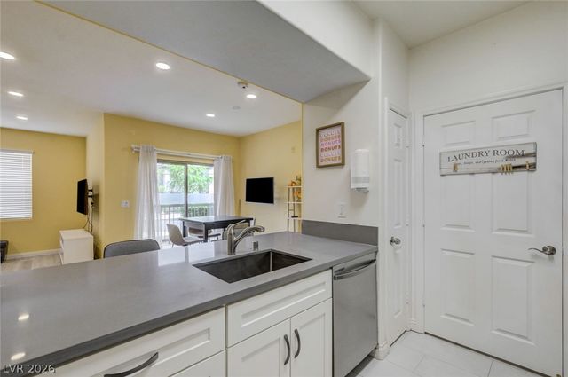 8000 Badura Avenue 1035, Las Vegas, NV 89113