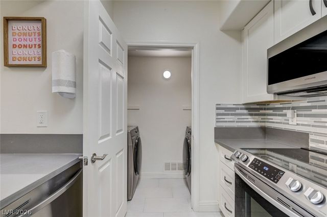 8000 Badura Avenue 1035, Las Vegas, NV 89113