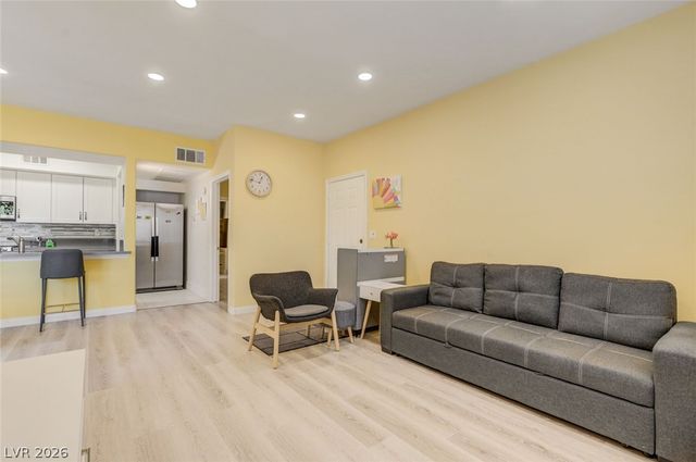 8000 Badura Avenue 1035, Las Vegas, NV 89113