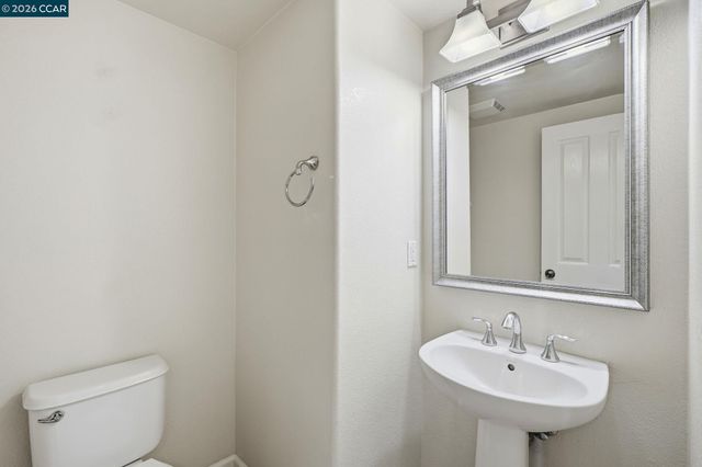 5206 Fioli Loop, San Ramon, CA 94582