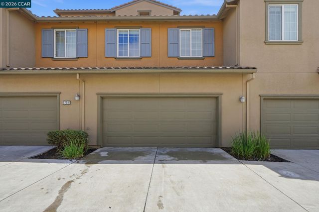 5206 Fioli Loop, San Ramon, CA 94582