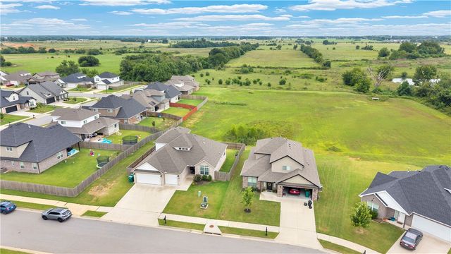 1161 Flat Rock Street, Centerton, AR 72713