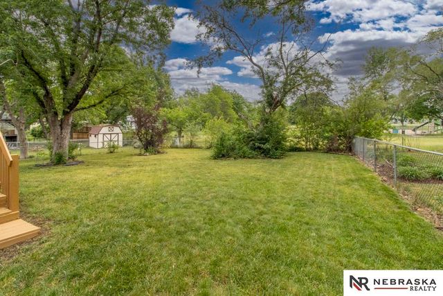 4407 Hallcliffe Road, Lincoln, NE 68516