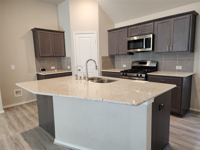 2638 Prairie Star Lane, Conroe, TX 77385