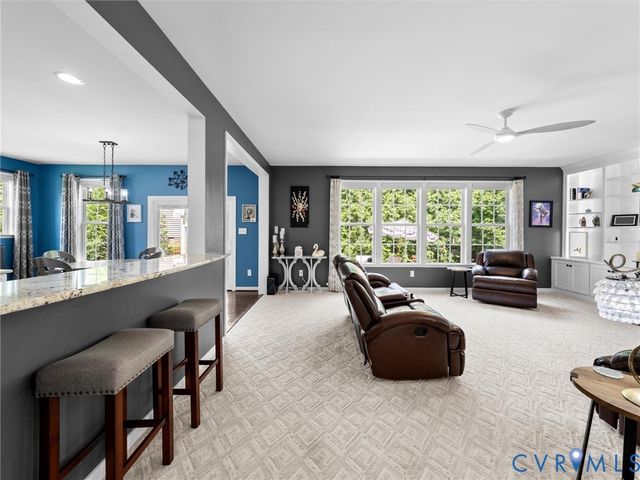 9521 Lyndon Cir, Mechanicsville, VA 23116