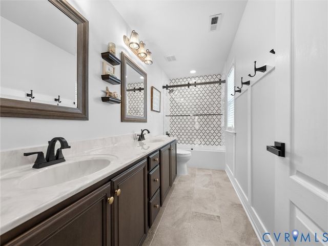 9521 Lyndon Cir, Mechanicsville, VA 23116