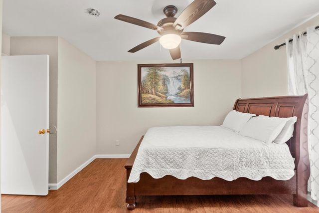 8880 Sonoma Valley Way, Sacramento, CA 95829