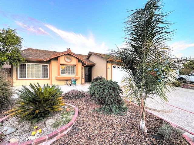 8880 Sonoma Valley Way, Sacramento, CA 95829