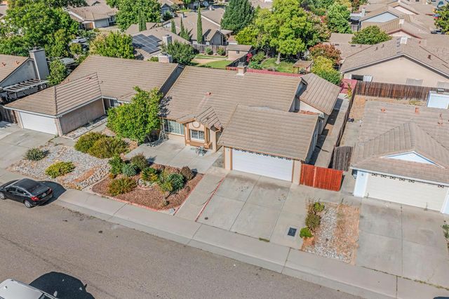 8880 Sonoma Valley Way, Sacramento, CA 95829