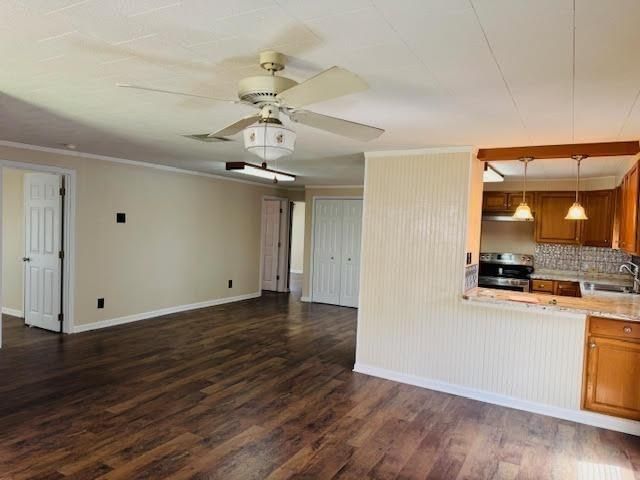 210 & 200 Robin Street, Vidor, TX 77662