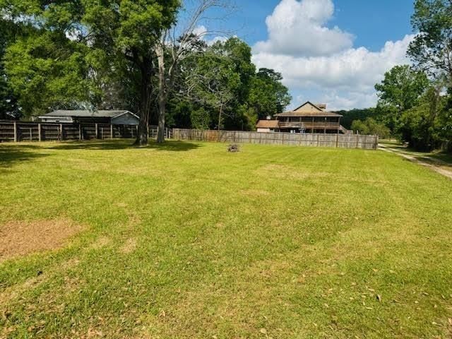 210 & 200 Robin Street, Vidor, TX 77662