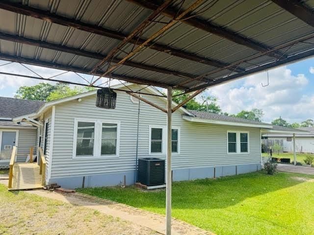 210 & 200 Robin Street, Vidor, TX 77662