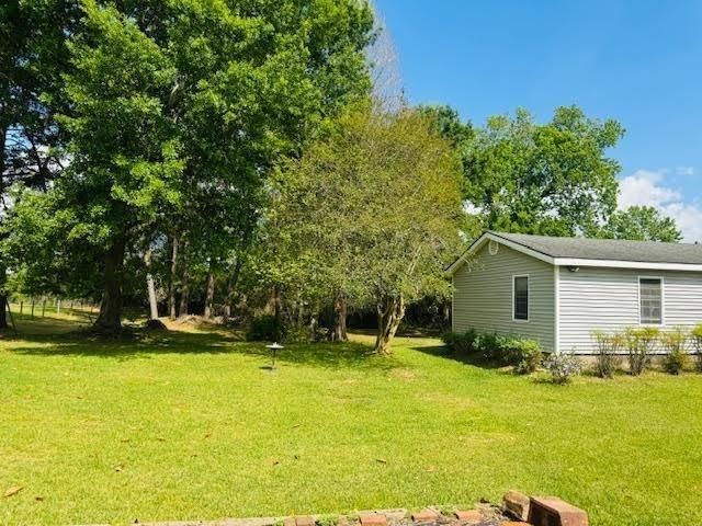 210 & 200 Robin Street, Vidor, TX 77662