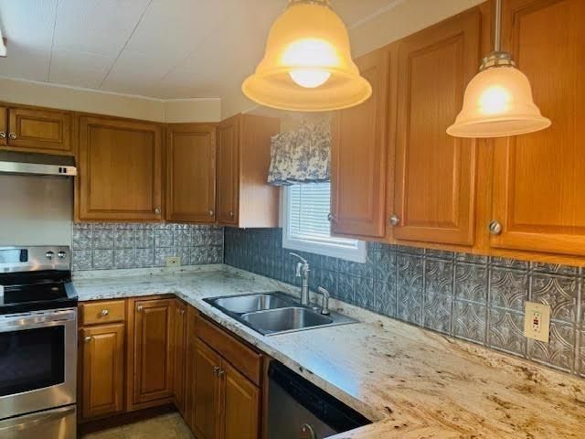 210 & 200 Robin Street, Vidor, TX 77662