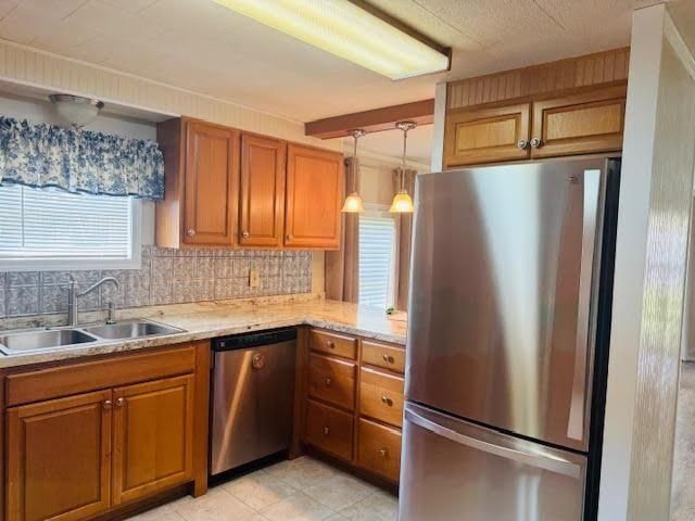 210 & 200 Robin Street, Vidor, TX 77662