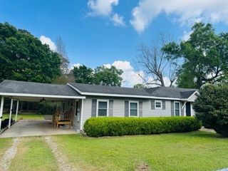 210 & 200 Robin Street, Vidor, TX 77662