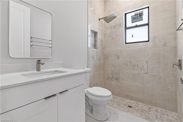 219 NW 28th CT, Cape Coral, FL 33993