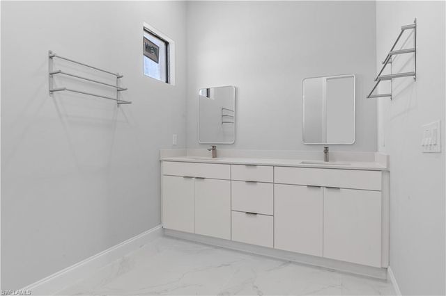 219 NW 28th CT, Cape Coral, FL 33993