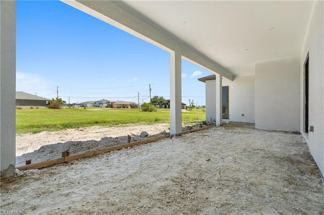 219 NW 28th CT, Cape Coral, FL 33993