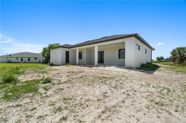 219 NW 28th CT, Cape Coral, FL 33993