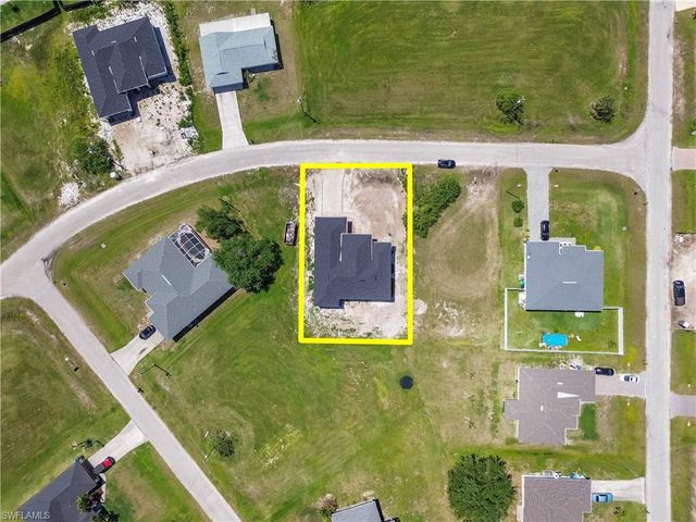 219 NW 28th CT, Cape Coral, FL 33993