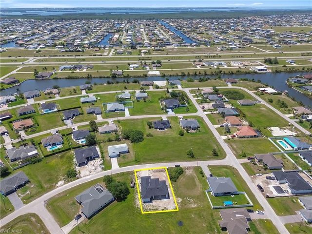 219 NW 28th CT, Cape Coral, FL 33993