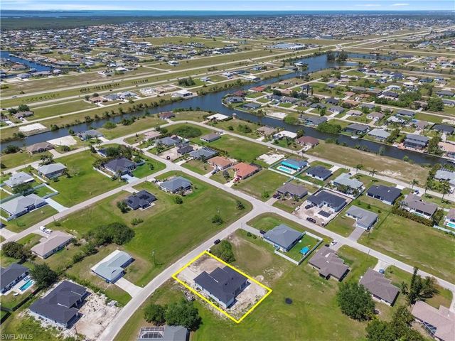219 NW 28th CT, Cape Coral, FL 33993