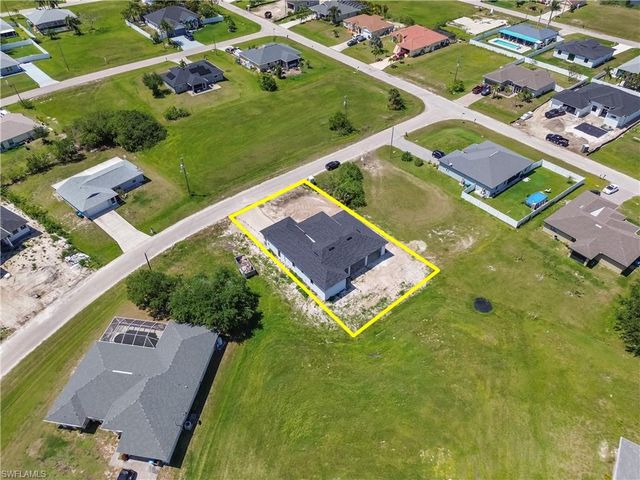 219 NW 28th CT, Cape Coral, FL 33993