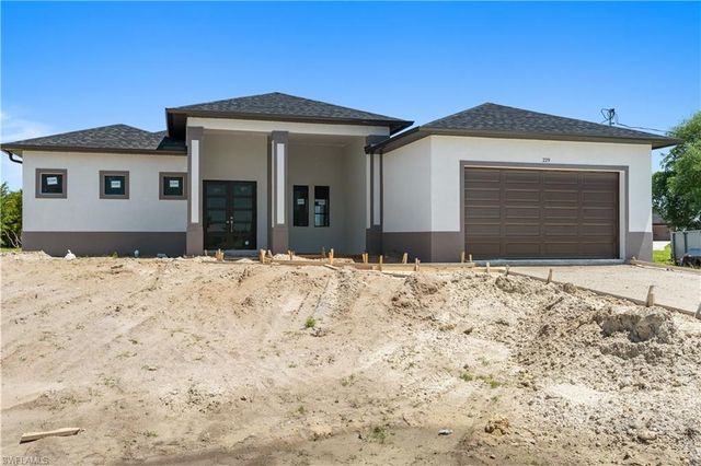 219 NW 28th CT, Cape Coral, FL 33993