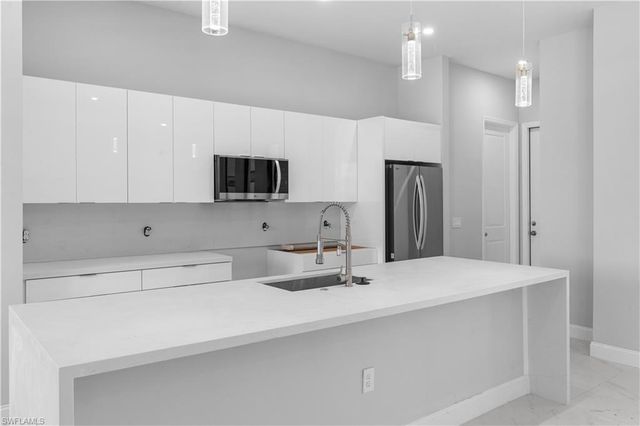 219 NW 28th CT, Cape Coral, FL 33993