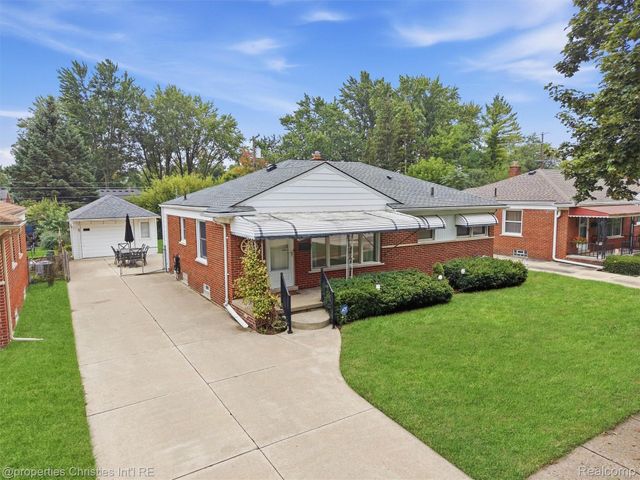 33045 W Chicago Street, Livonia, MI 48150