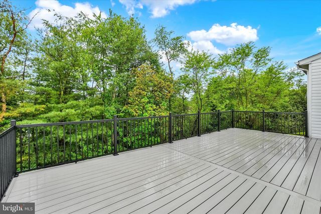 2963 REXWOOD DR, Glen Rock, PA 17327