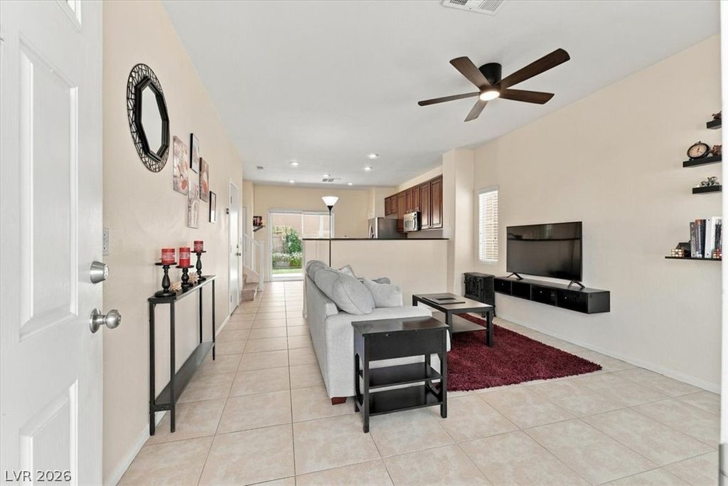 6073 Lazarro Court, Las Vegas, NV 89139 — photo 3