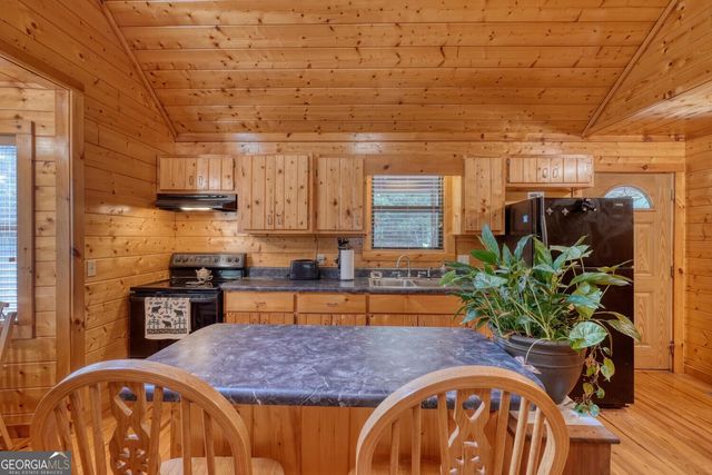 238 Virginia Lane, Blairsville, GA 30512
