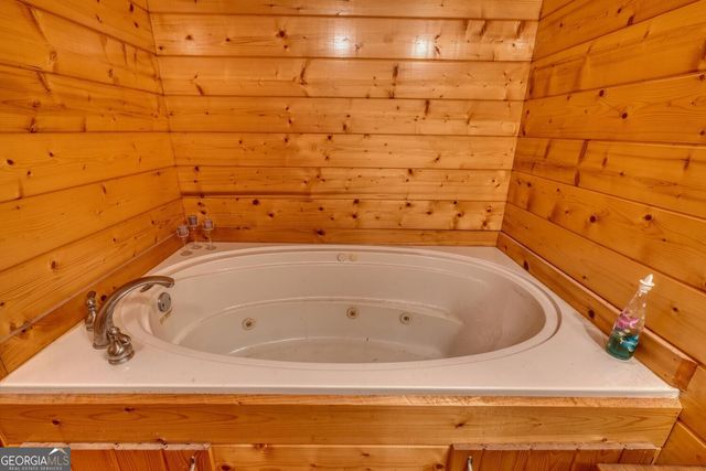 238 Virginia Lane, Blairsville, GA 30512
