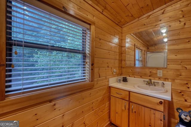 238 Virginia Lane, Blairsville, GA 30512
