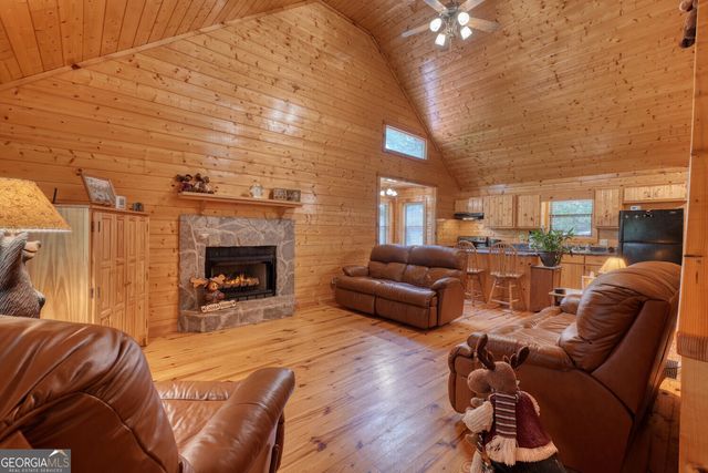 238 Virginia Lane, Blairsville, GA 30512
