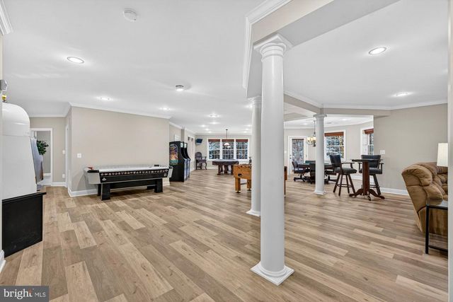 2584 VINTAGE CREST LN, Oakton, VA 22124