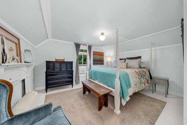 125 Chapin St, Southbridge, MA 01550