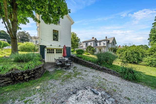 125 Chapin St, Southbridge, MA 01550