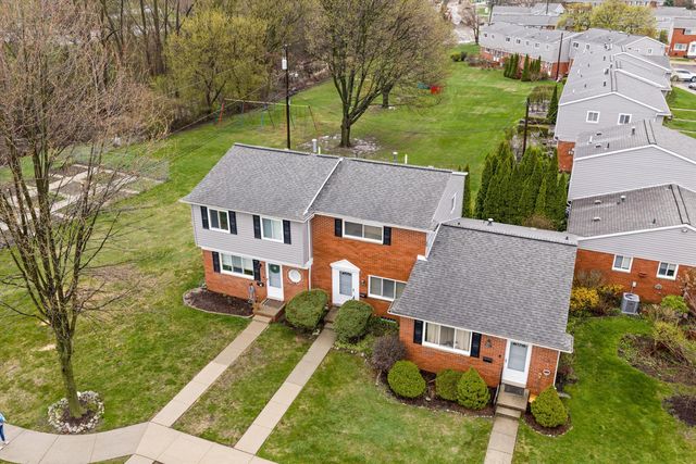 3045 Elstead Street, Auburn Hills, MI 48326