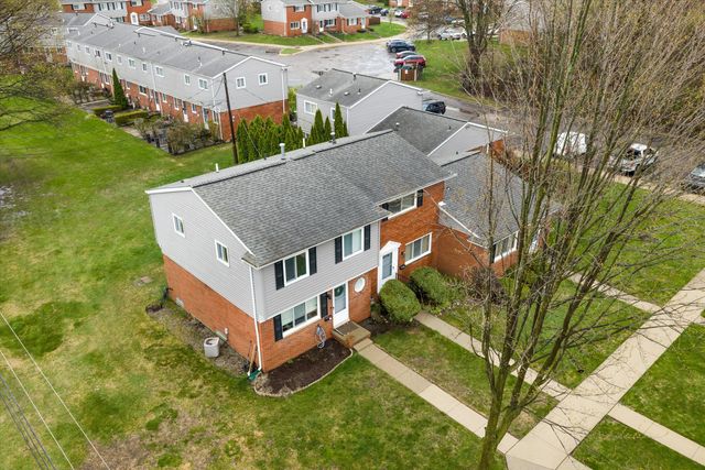 3045 Elstead Street, Auburn Hills, MI 48326