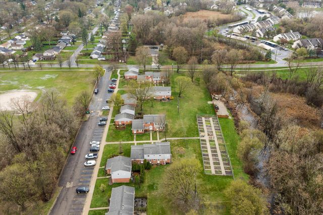 3045 Elstead Street, Auburn Hills, MI 48326
