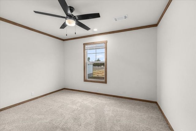 5824 Thousand Oaks Drive, Joshua, TX 76058